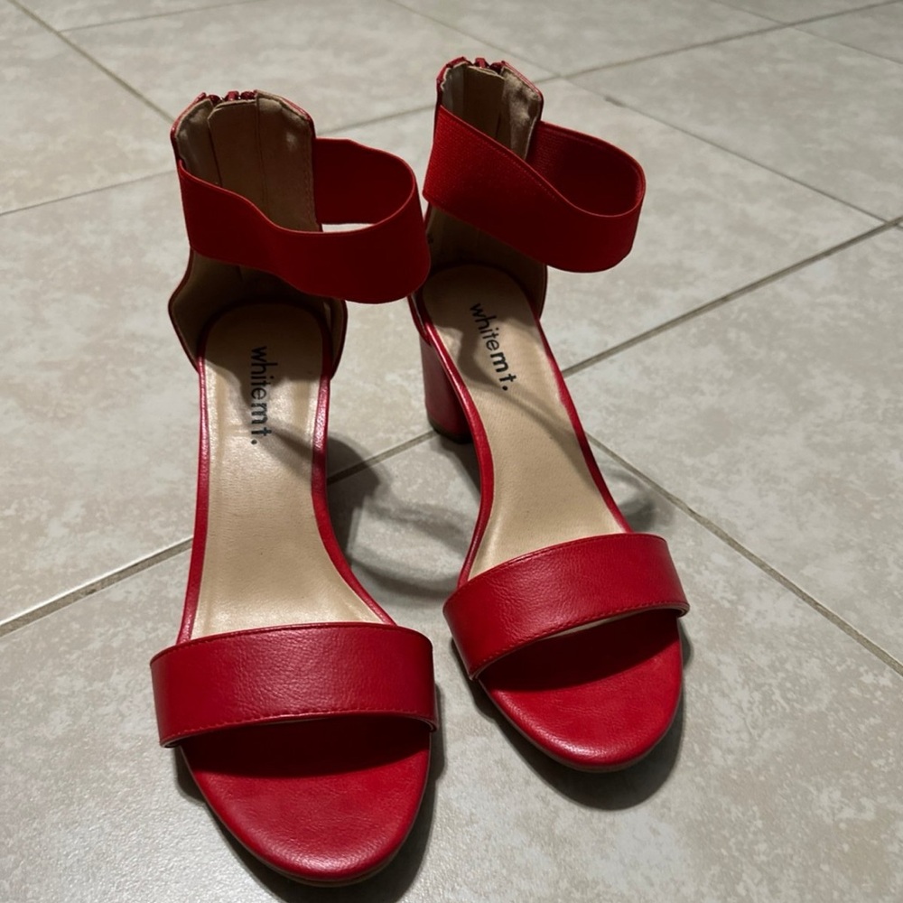 White Mountain Red Block Heel Sandals Size 7 - Picture 5 of 9
